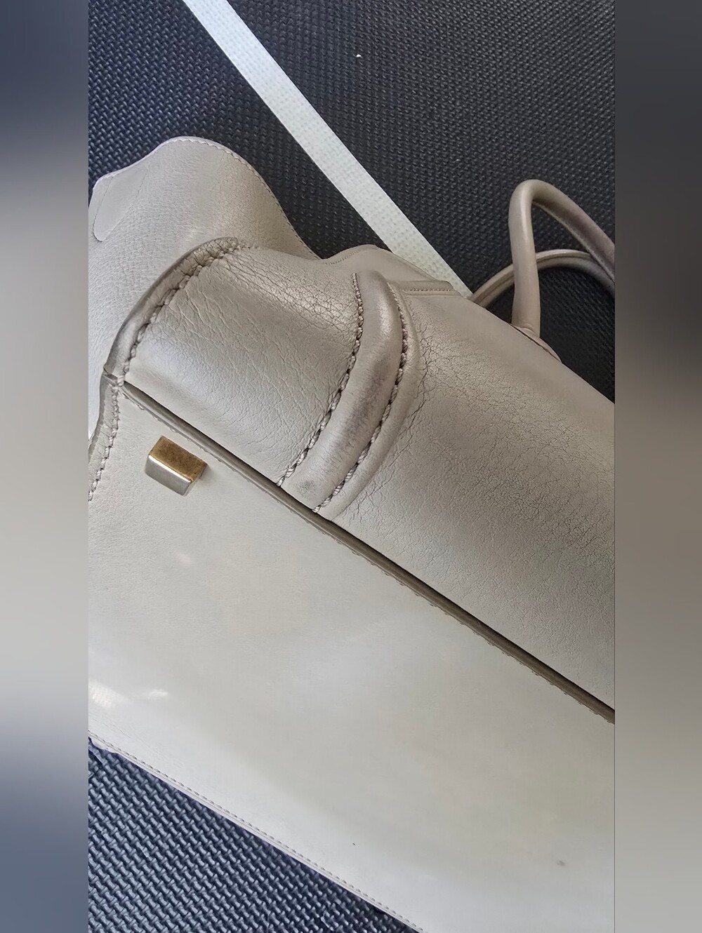 🌟CELINE Phantom Leather Handbag - Authentic - Picture 13 of 16